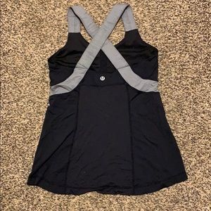 Lululemon workout tank